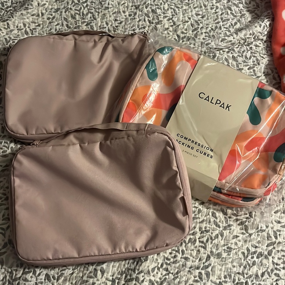 Calpak Compression Packing Cubes